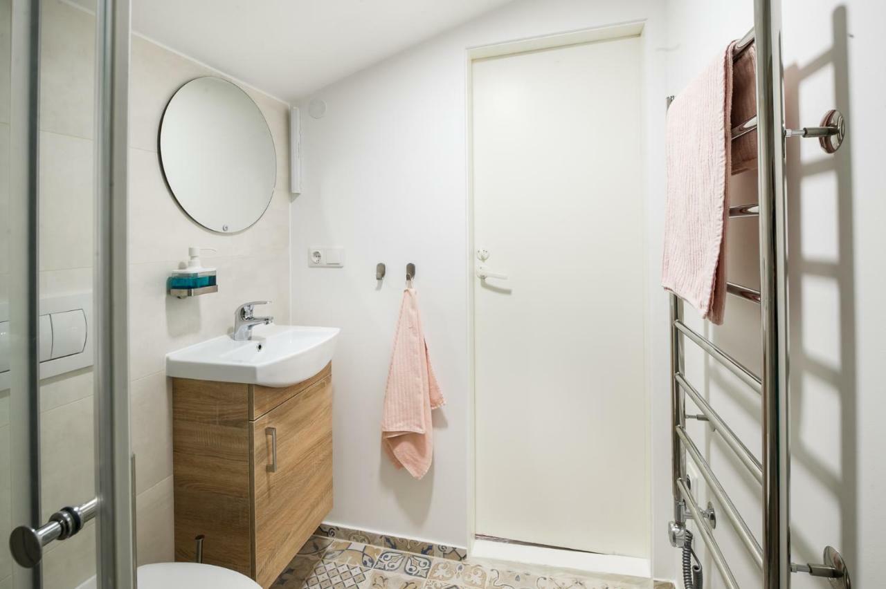 Cozy Studio Mansard Riga Old Town Aptartment, Ac Eksteriør billede